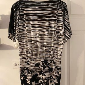 BCBG size small